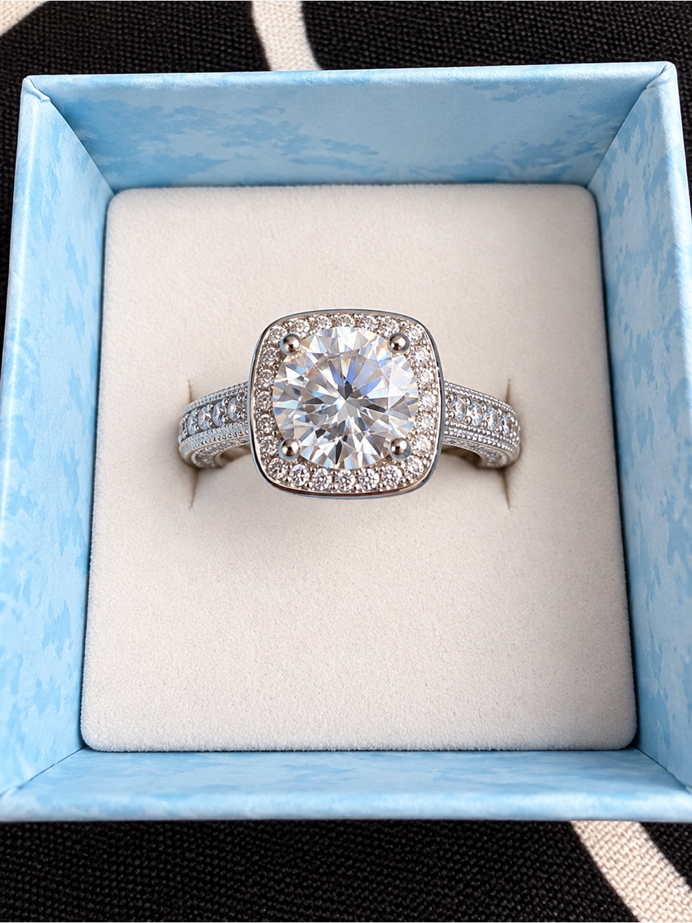 2 CT Round Moissanite Halo Ring – Silver Plated